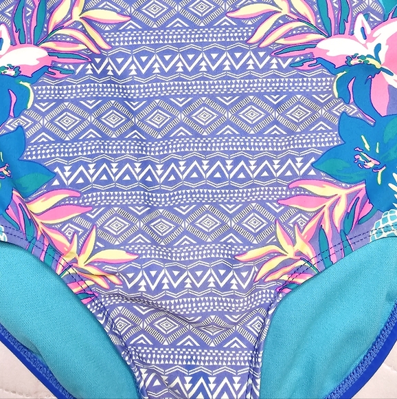 Wonder Nation Floral Blue One Piece Swimsuit Size Medium 7/8 Girls - Picture 7 of 8